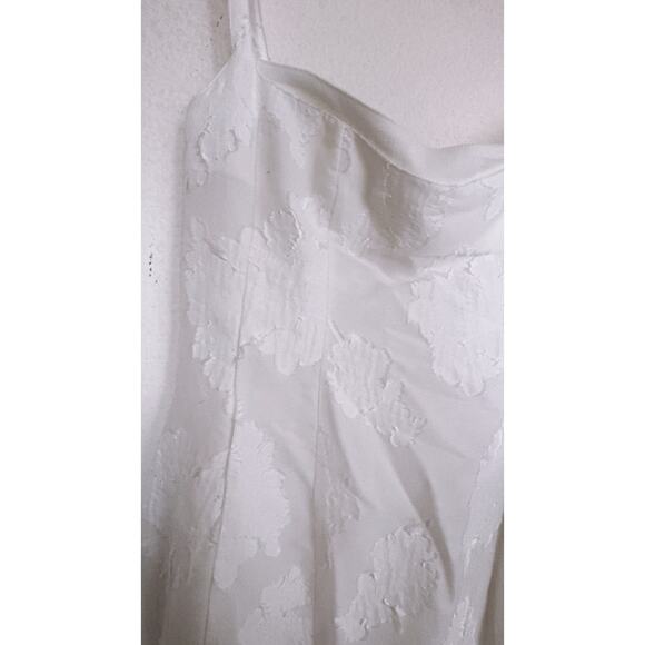 Clea Emilia Dress in Cloud Jacquard Large - Picture 6 of 9